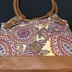NWOT RELIC PURSE MUTICOLOR FLORAL MEDALLION DESIGN Patterned‎ Handbag